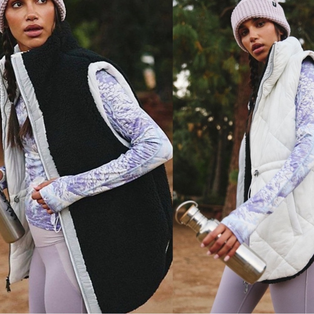 Catch live show for specials on Free People Movement puffers. Pippas & packables - Picture 11 of 17